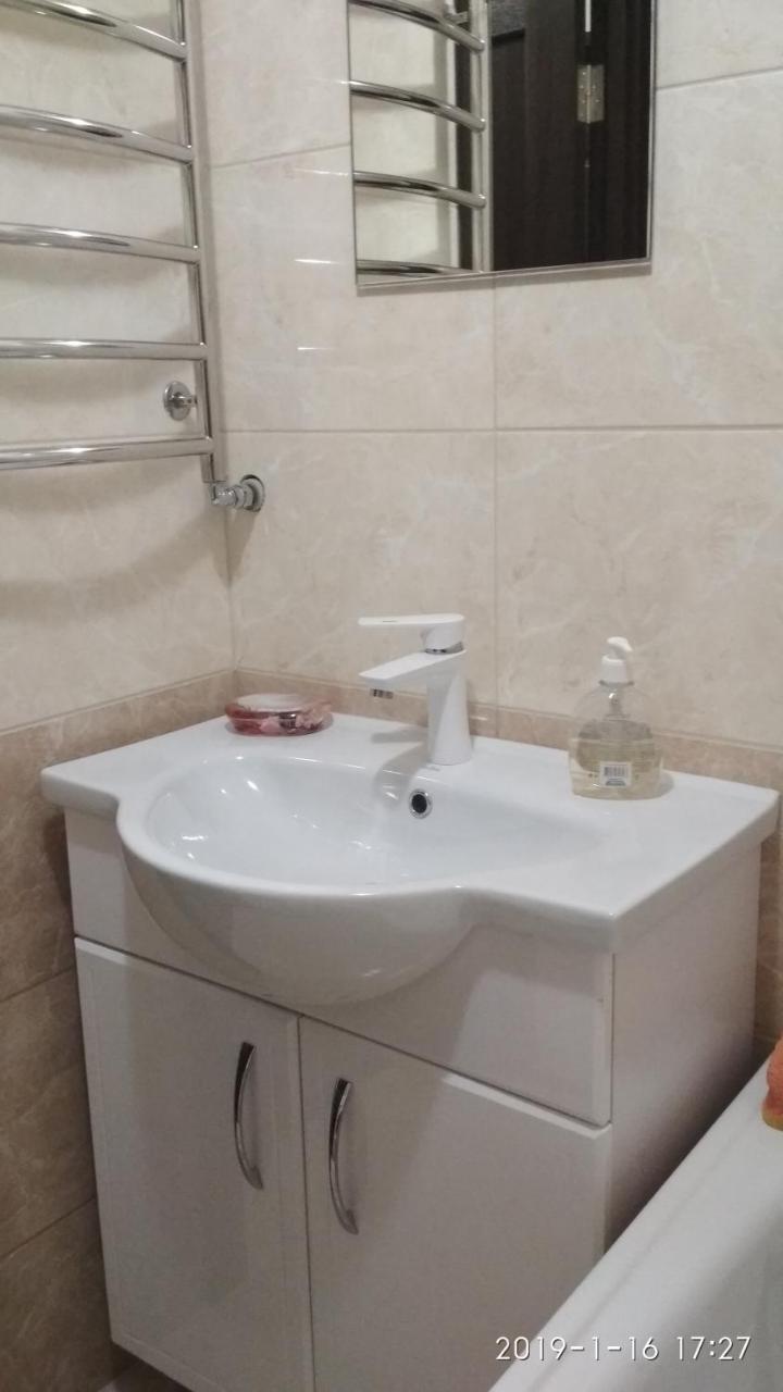 Comfortable Apartments Rivne Luaran gambar